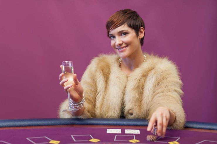 Meja blackjack live CQ9 dengan dealer dan antarmuka taruhan